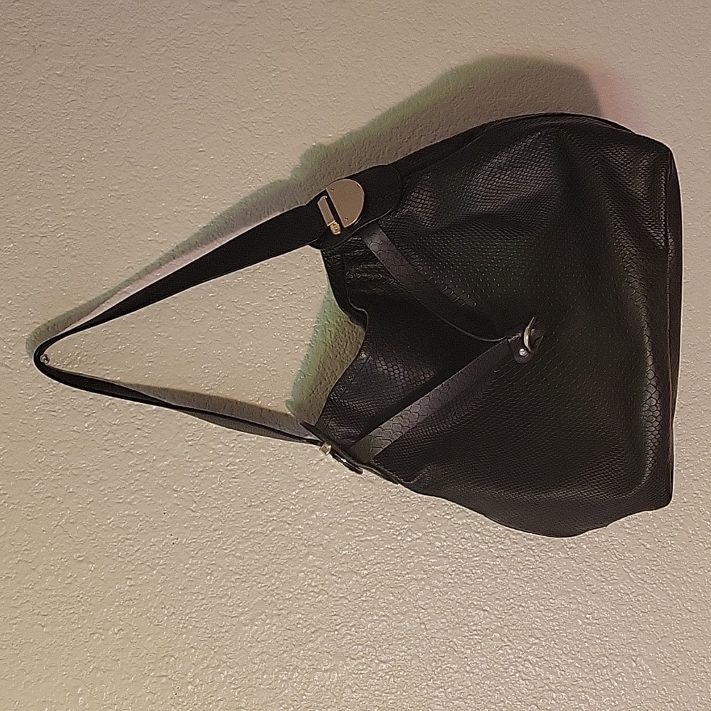Cole Haan Women's Black Snake- embossed Leather Purse Shoulder Bag/Purse